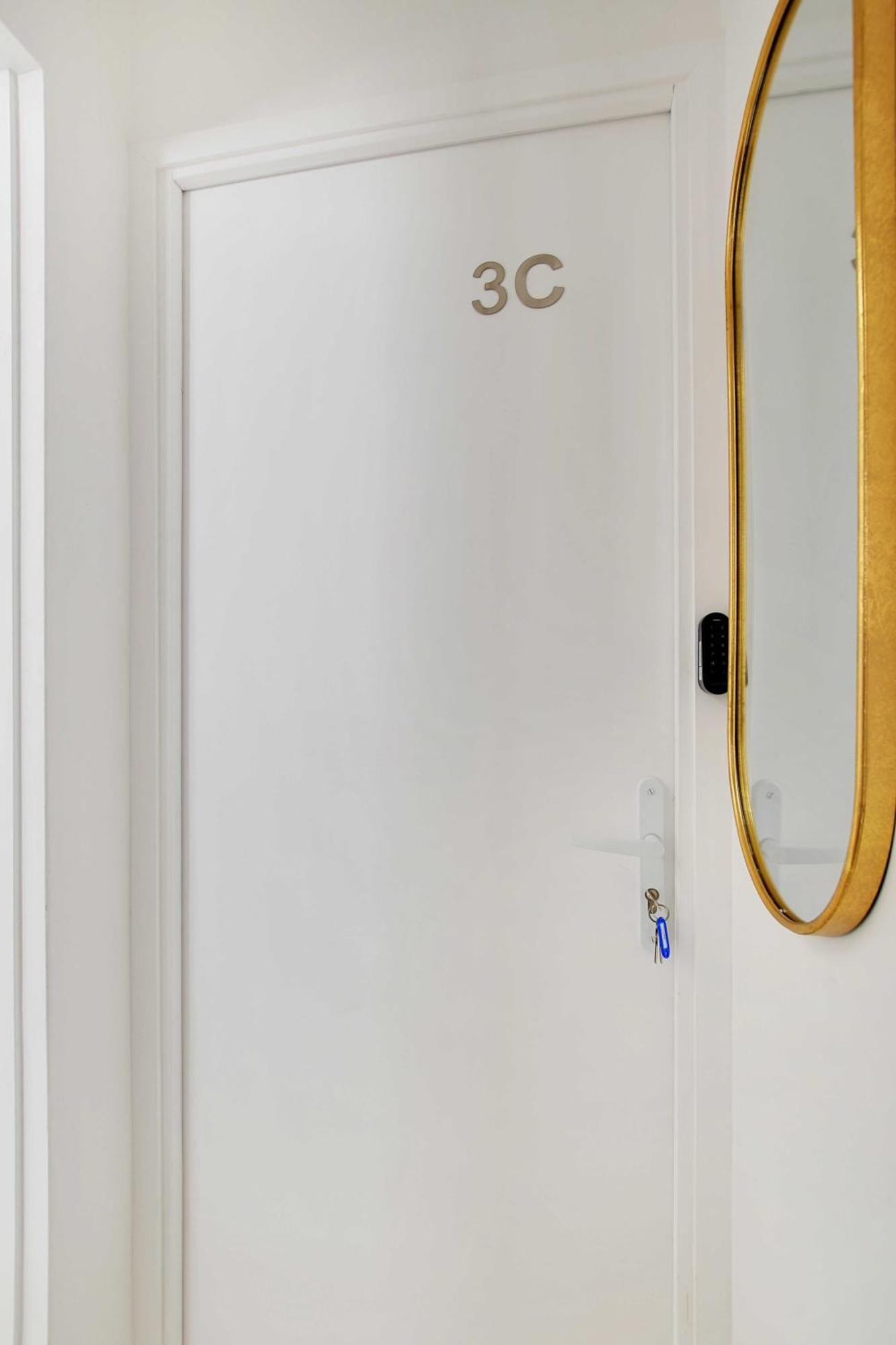 Charming Studio - 2P With Ac Near Montmartre Paris Exterior photo